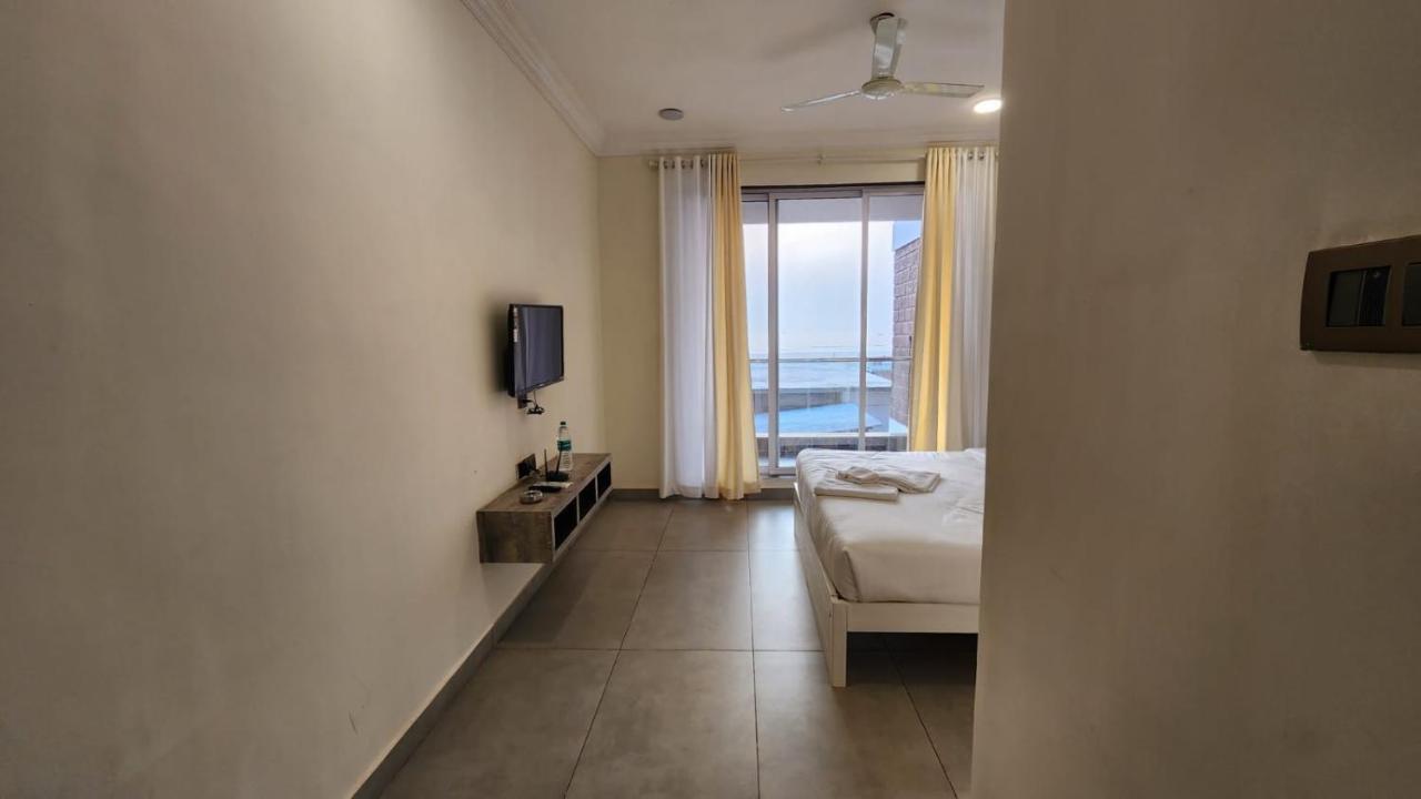 Coastal Bay Beach Resort Harnai Zewnętrze zdjęcie