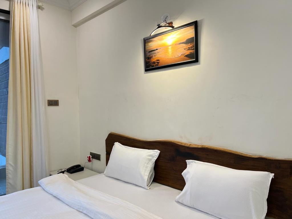 Coastal Bay Beach Resort Harnai Zewnętrze zdjęcie